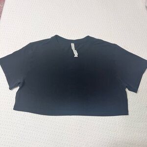 lululemon athletica Black Cropped Crew Tee